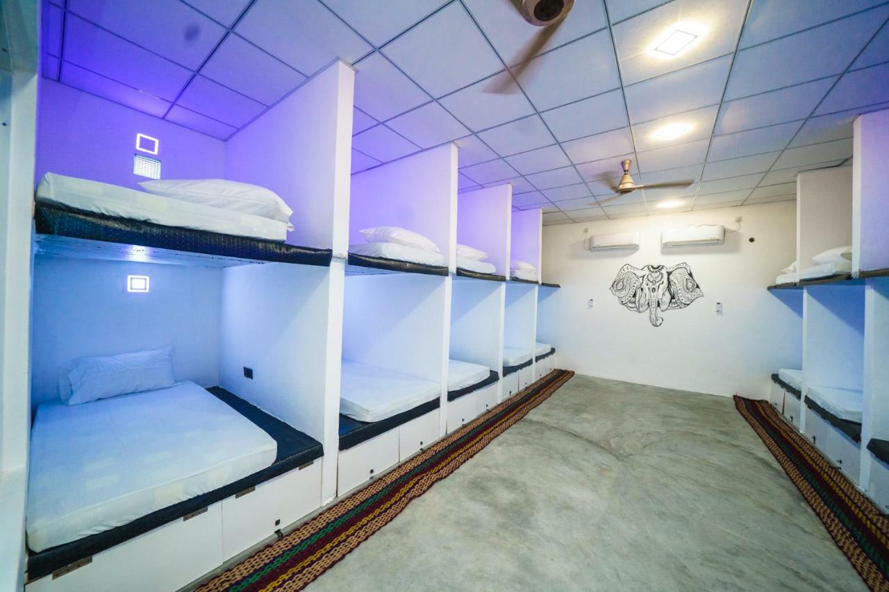 Alcatraz Hostel Arugam Bay Luaran gambar